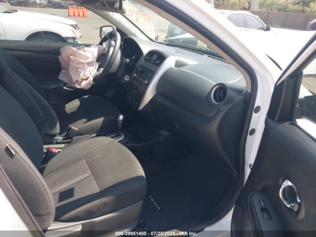 Photo 4 VIN: 3N1CN7AP0HK414230 - NISSAN VERSA 