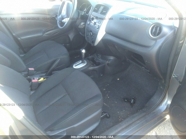 Photo 4 VIN: 3N1CN7AP0HL847685 - NISSAN VERSA SEDAN 