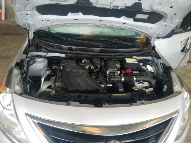 Photo 6 VIN: 3N1CN7AP0HL851350 - NISSAN VERSA S 