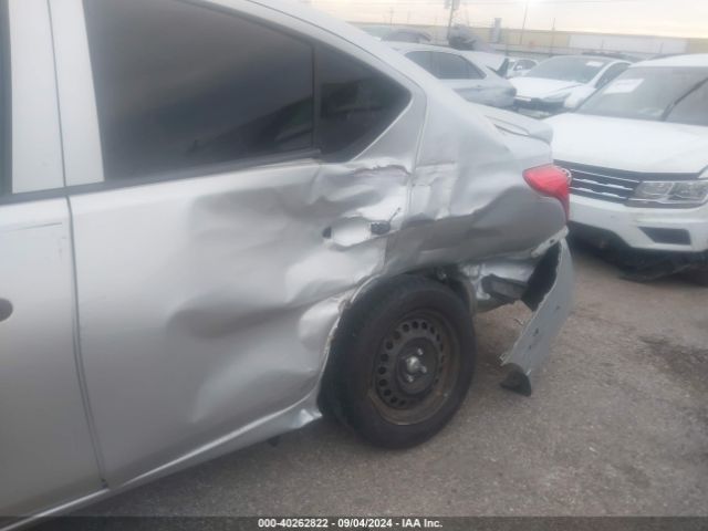 Photo 5 VIN: 3N1CN7AP0JL801358 - NISSAN VERSA 