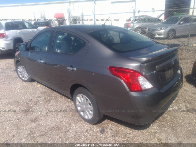 Photo 2 VIN: 3N1CN7AP0JL807127 - NISSAN VERSA SEDAN 