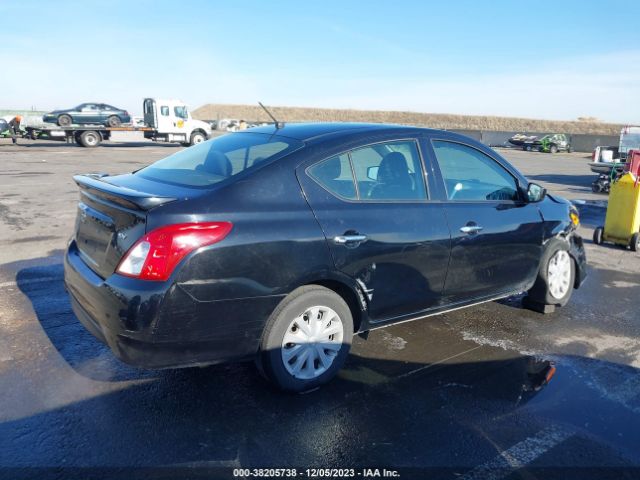 Photo 3 VIN: 3N1CN7AP0JL810514 - NISSAN VERSA 