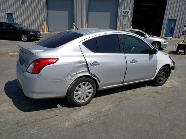 Photo 2 VIN: 3N1CN7AP0JL810884 - NISSAN VERSA S 