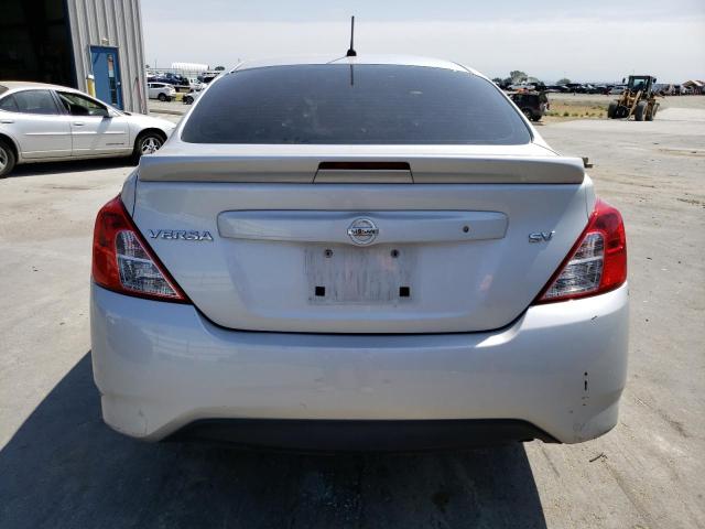 Photo 5 VIN: 3N1CN7AP0JL810884 - NISSAN VERSA S 