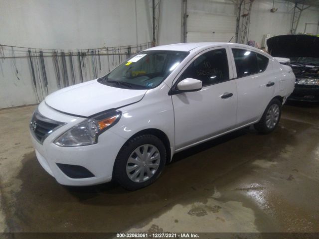 Photo 1 VIN: 3N1CN7AP0JL812084 - NISSAN VERSA SEDAN 