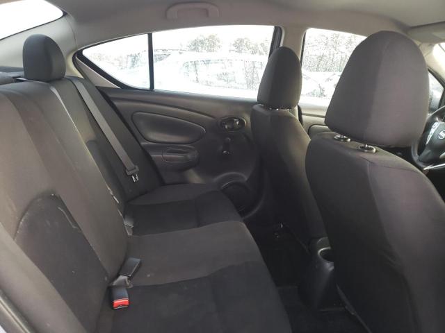 Photo 9 VIN: 3N1CN7AP0JL814532 - NISSAN VERSA 