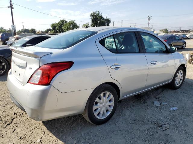 Photo 2 VIN: 3N1CN7AP0JL824493 - NISSAN VERSA S 