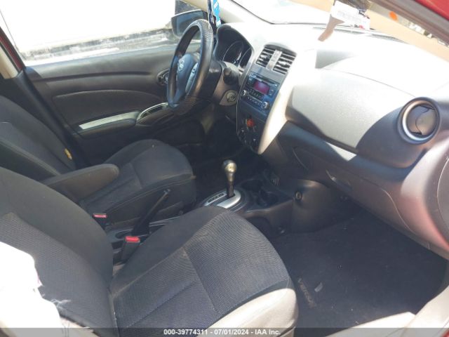 Photo 4 VIN: 3N1CN7AP0JL827331 - NISSAN VERSA 