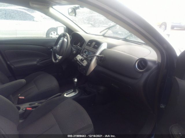 Photo 4 VIN: 3N1CN7AP0JL830049 - NISSAN VERSA SEDAN 