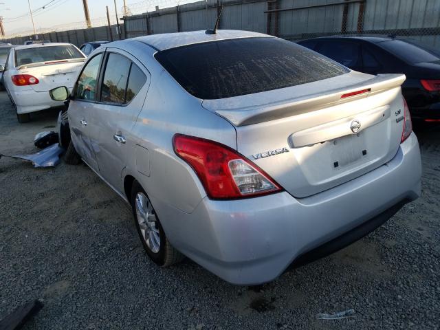 Photo 2 VIN: 3N1CN7AP0JL830469 - NISSAN VERSA 