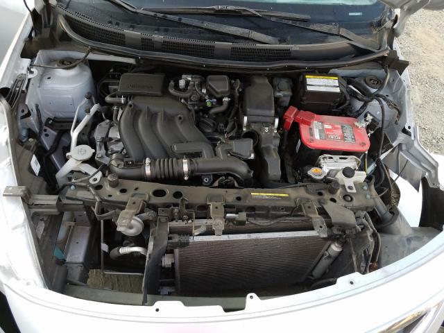 Photo 6 VIN: 3N1CN7AP0JL830469 - NISSAN VERSA 