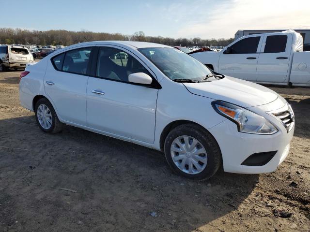 Photo 3 VIN: 3N1CN7AP0JL833338 - NISSAN VERSA S 