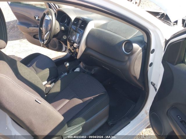 Photo 4 VIN: 3N1CN7AP0JL840614 - NISSAN VERSA 