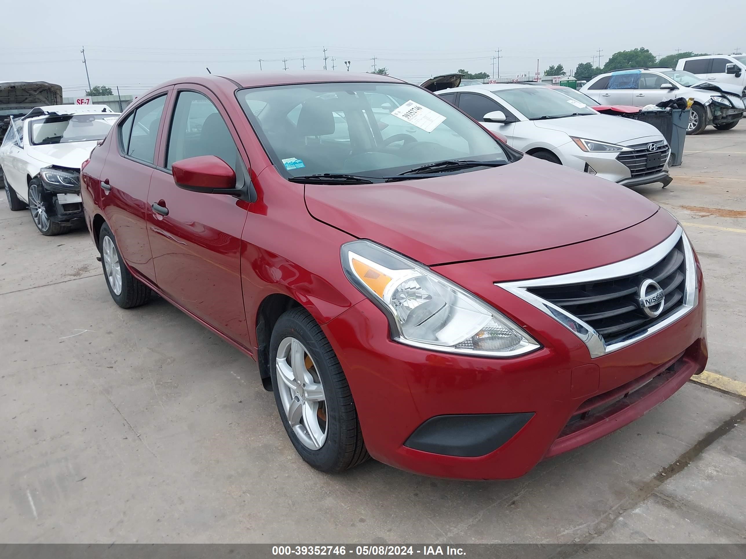 Photo 0 VIN: 3N1CN7AP0JL841083 - NISSAN VERSA 