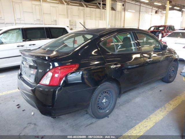 Photo 3 VIN: 3N1CN7AP0JL844081 - NISSAN VERSA 