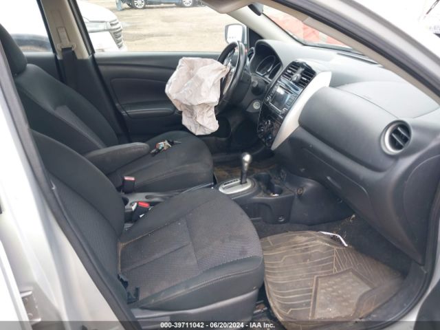 Photo 4 VIN: 3N1CN7AP0JL849295 - NISSAN VERSA 