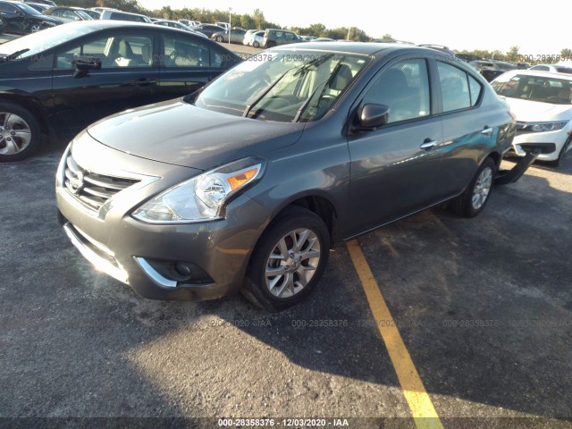 Photo 1 VIN: 3N1CN7AP0JL852066 - NISSAN VERSA SEDAN 