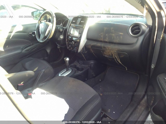 Photo 4 VIN: 3N1CN7AP0JL852066 - NISSAN VERSA SEDAN 