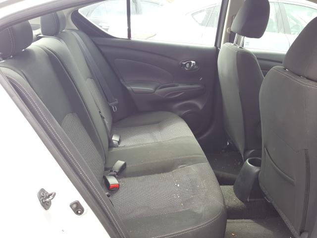 Photo 5 VIN: 3N1CN7AP0JL852231 - NISSAN VERSA S 