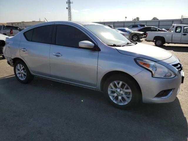 Photo 3 VIN: 3N1CN7AP0JL862063 - NISSAN VERSA S 