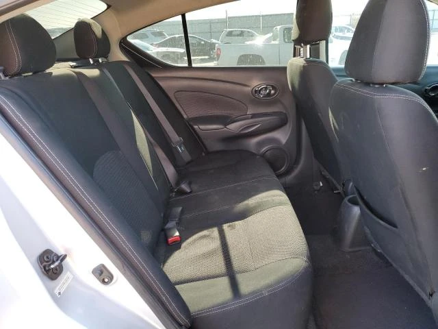 Photo 9 VIN: 3N1CN7AP0JL862063 - NISSAN VERSA S 