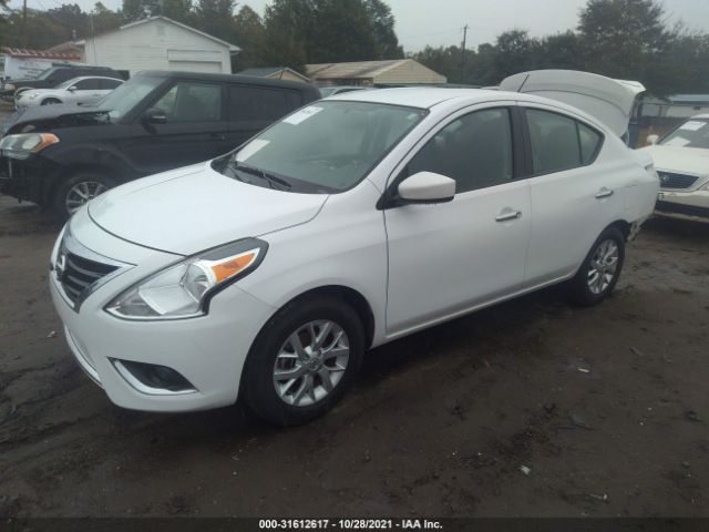 Photo 1 VIN: 3N1CN7AP0JL867215 - NISSAN VERSA SEDAN 