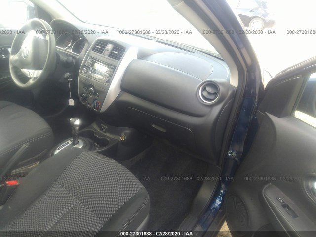 Photo 4 VIN: 3N1CN7AP0JL868526 - NISSAN VERSA SEDAN 