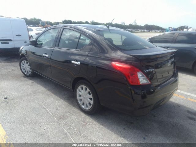 Photo 2 VIN: 3N1CN7AP0JL876111 - NISSAN VERSA SEDAN 