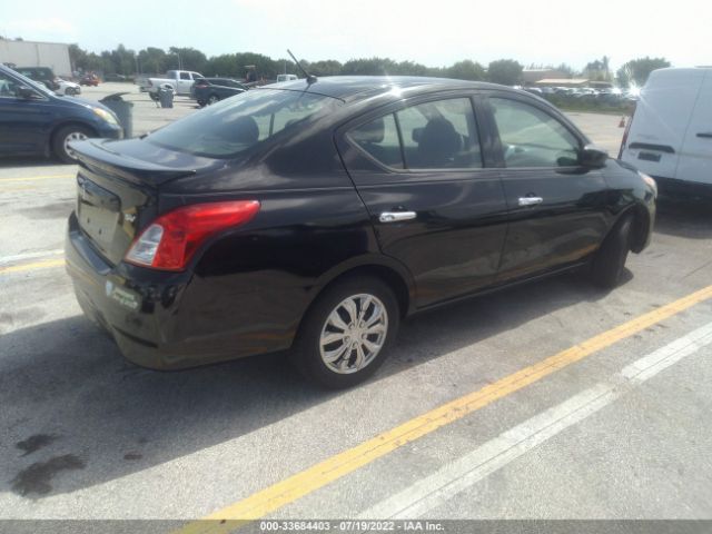 Photo 3 VIN: 3N1CN7AP0JL876111 - NISSAN VERSA SEDAN 