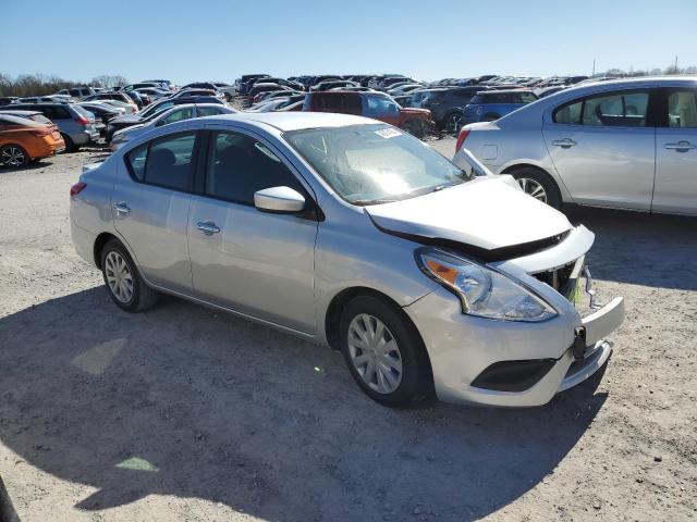 Photo 3 VIN: 3N1CN7AP0JL883303 - NISSAN VERSA S 