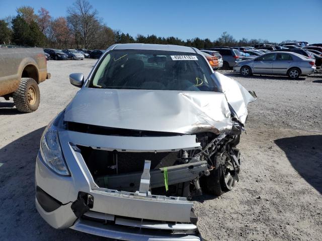 Photo 4 VIN: 3N1CN7AP0JL883303 - NISSAN VERSA S 