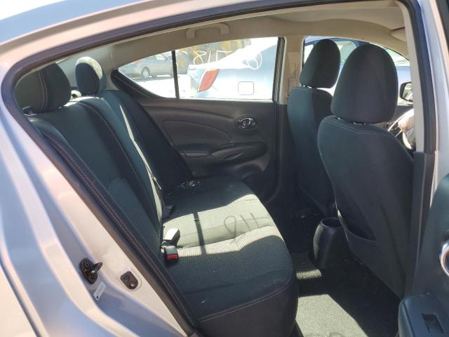 Photo 9 VIN: 3N1CN7AP0JL883303 - NISSAN VERSA S 