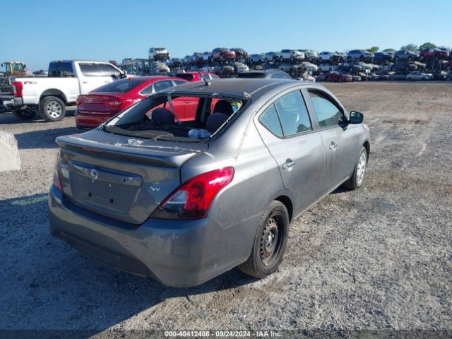 Photo 3 VIN: 3N1CN7AP0JL884791 - NISSAN VERSA 