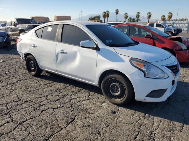 Photo 3 VIN: 3N1CN7AP0JL885911 - NISSAN VERSA S 