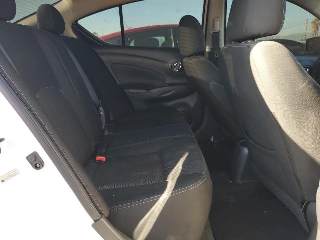 Photo 9 VIN: 3N1CN7AP0JL885911 - NISSAN VERSA S 