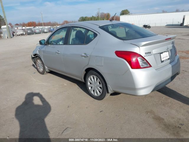 Photo 2 VIN: 3N1CN7AP0KL811275 - NISSAN VERSA 