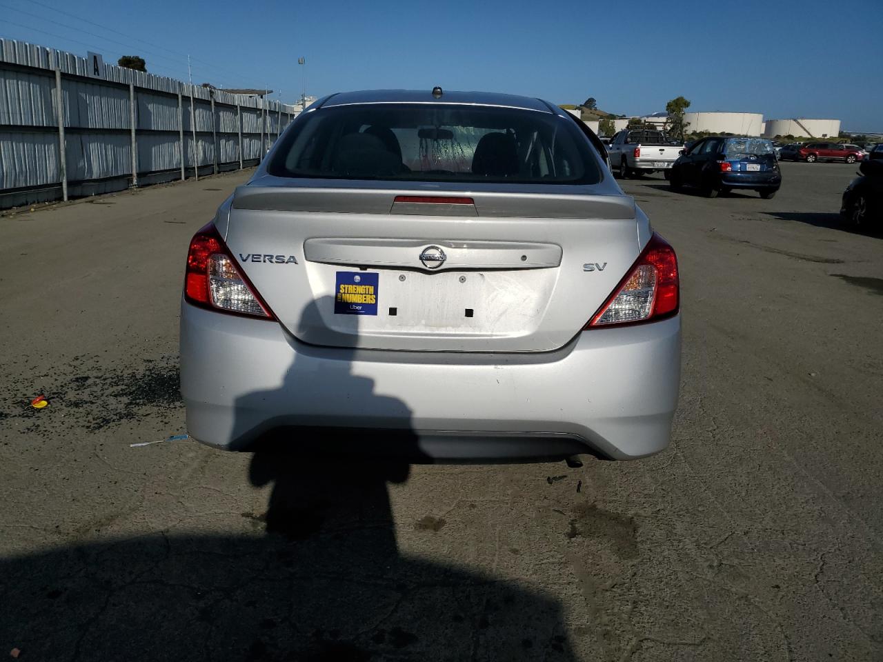 Photo 5 VIN: 3N1CN7AP0KL829596 - NISSAN VERSA 