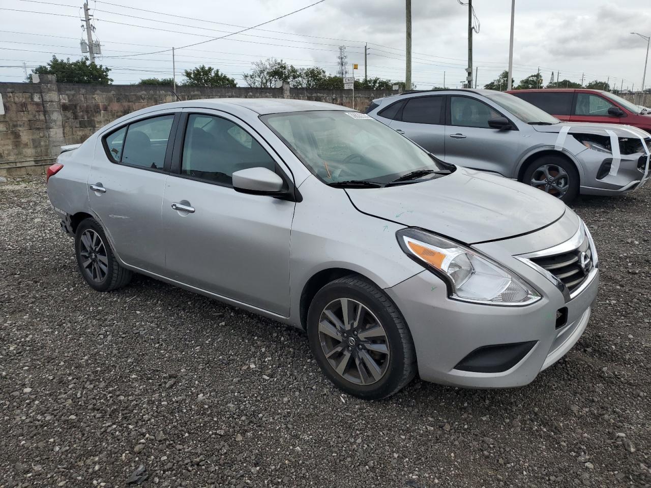 Photo 3 VIN: 3N1CN7AP0KL842770 - NISSAN VERSA 