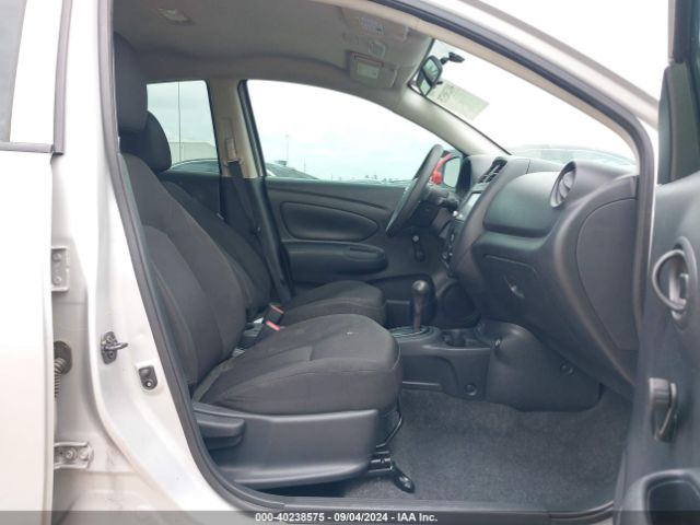 Photo 4 VIN: 3N1CN7AP0KL867040 - NISSAN VERSA 