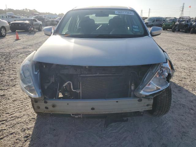 Photo 4 VIN: 3N1CN7AP0KL870469 - NISSAN VERSA S 