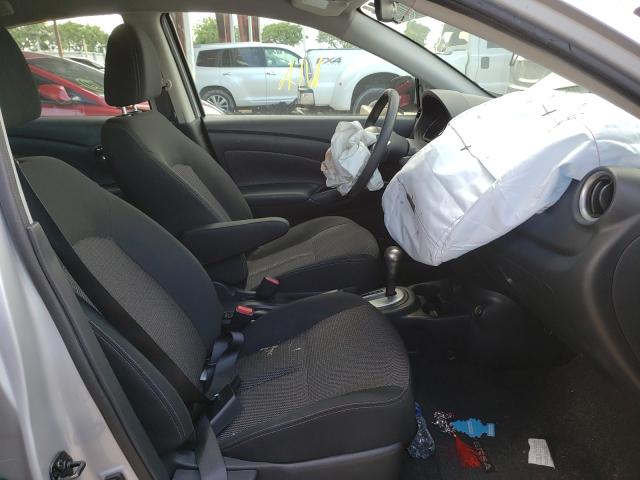 Photo 3 VIN: 3N1CN7AP0KL880449 - NISSAN VERSA S 