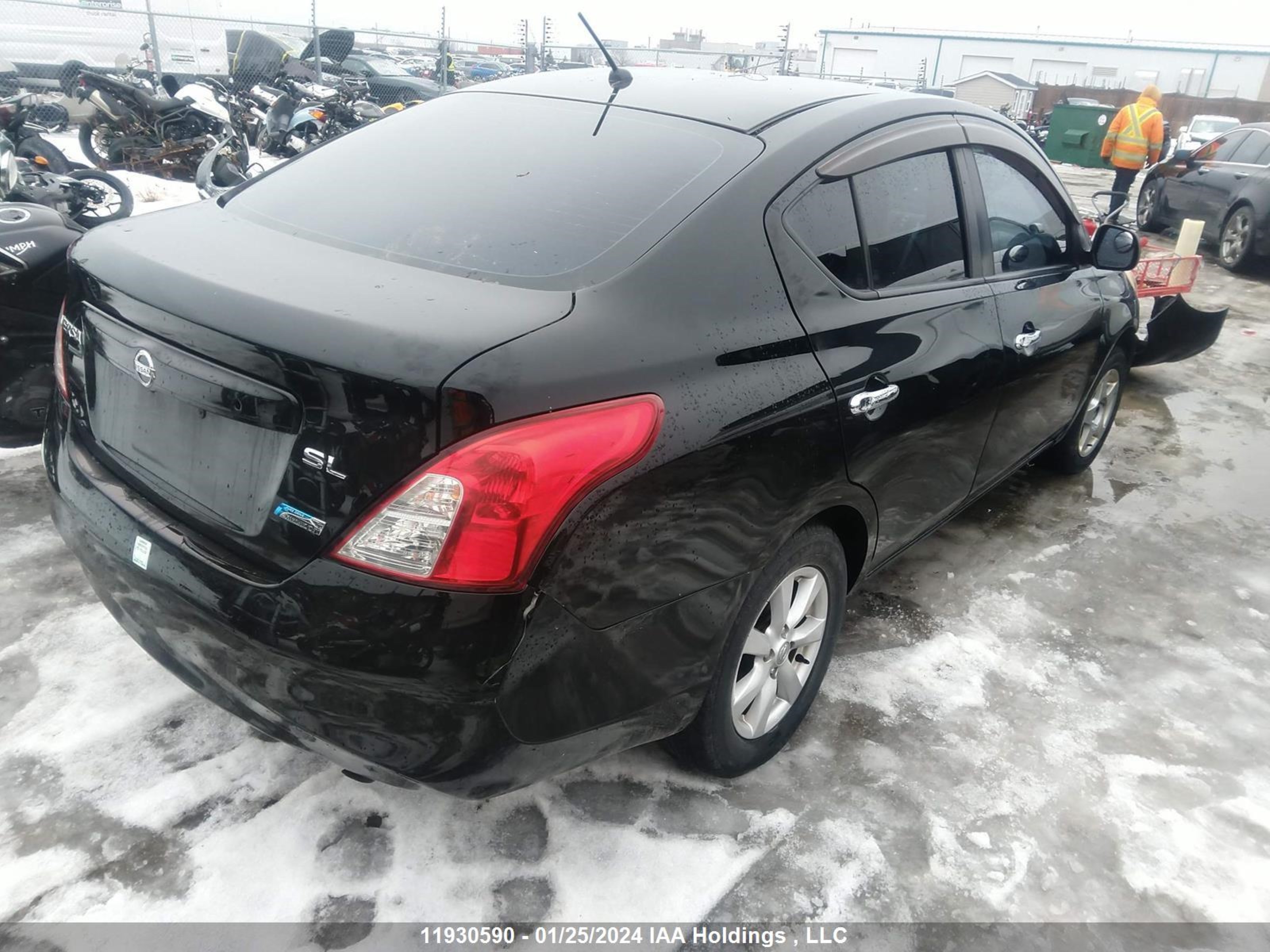 Photo 3 VIN: 3N1CN7AP1CL833898 - NISSAN VERSA 