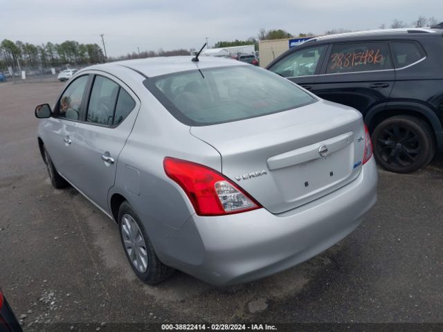 Photo 2 VIN: 3N1CN7AP1CL881062 - NISSAN VERSA 