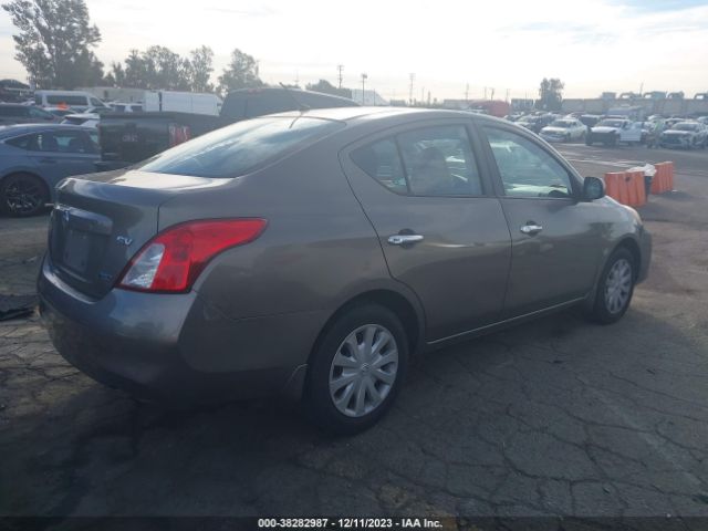 Photo 3 VIN: 3N1CN7AP1CL885676 - NISSAN VERSA 