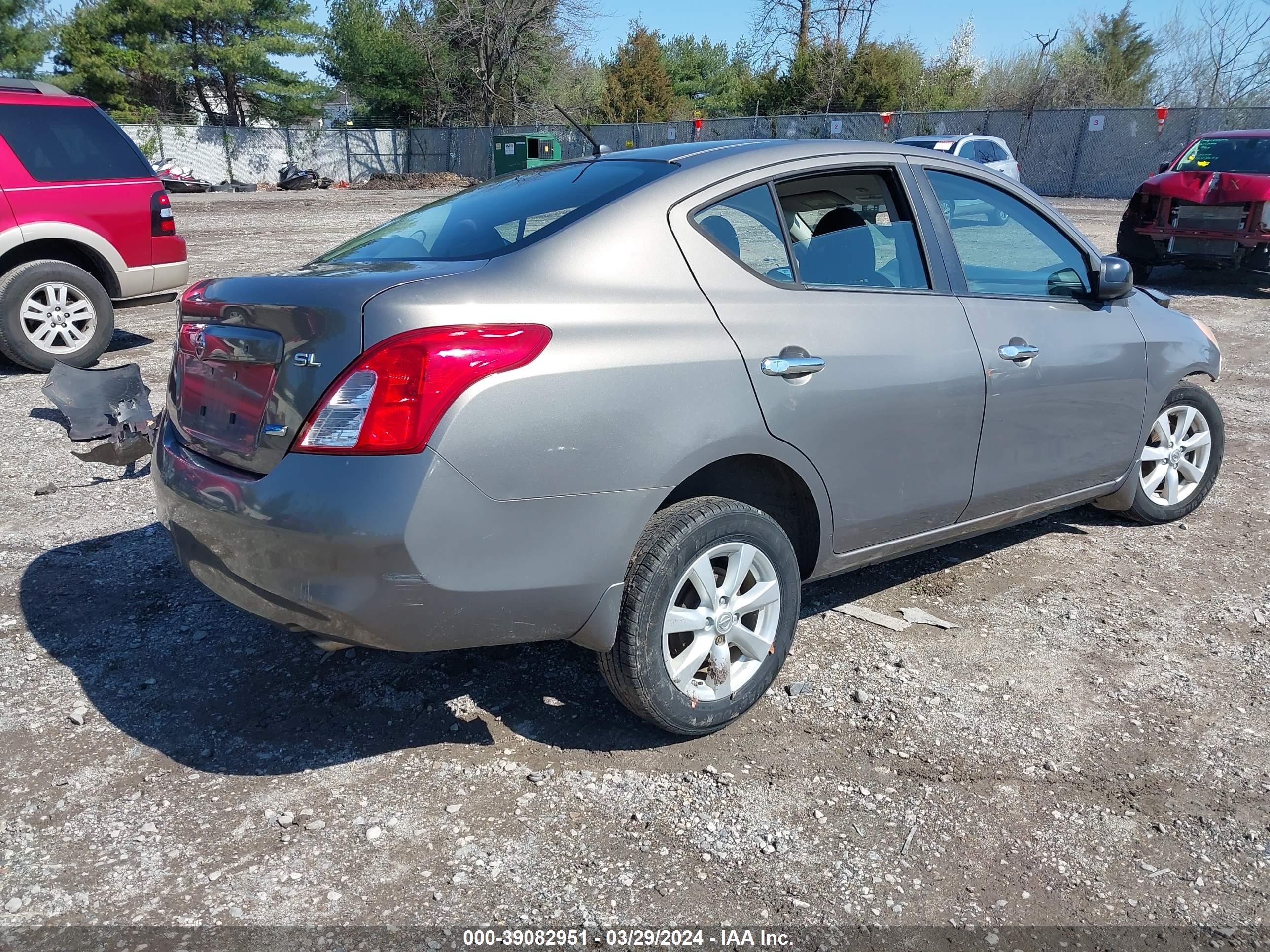 Photo 3 VIN: 3N1CN7AP1CL941664 - NISSAN VERSA 