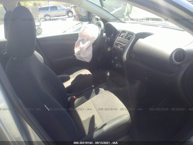 Photo 4 VIN: 3N1CN7AP1DL866384 - NISSAN VERSA 