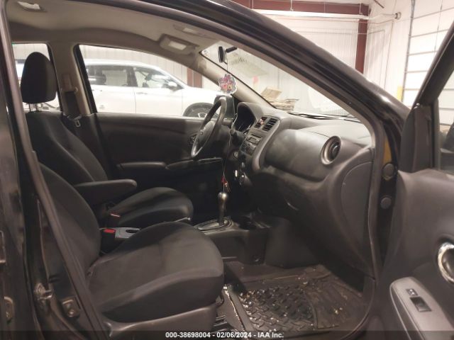 Photo 4 VIN: 3N1CN7AP1DL890698 - NISSAN VERSA 