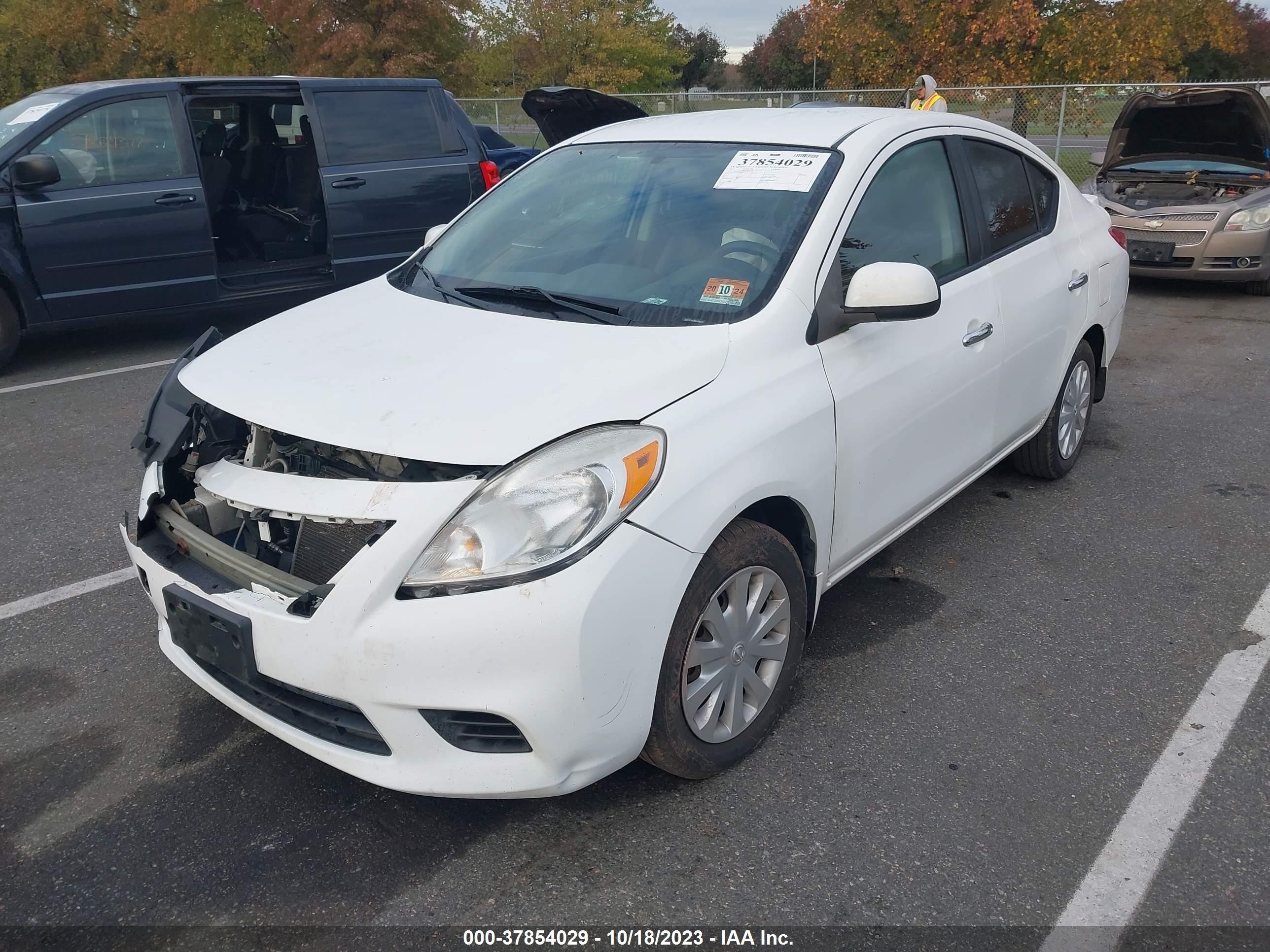 Photo 1 VIN: 3N1CN7AP1DL895576 - NISSAN VERSA 