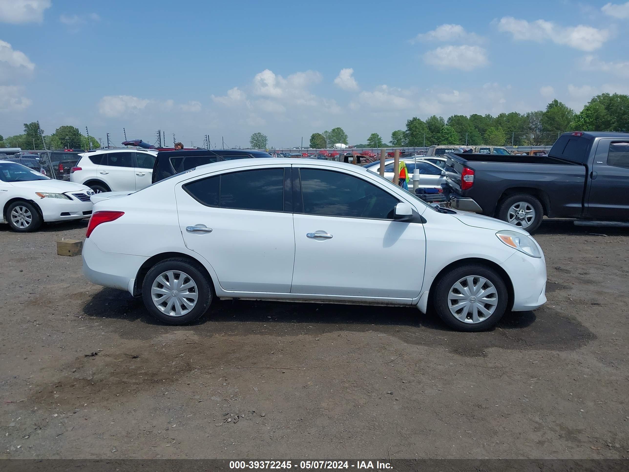 Photo 12 VIN: 3N1CN7AP1EL808101 - NISSAN VERSA 