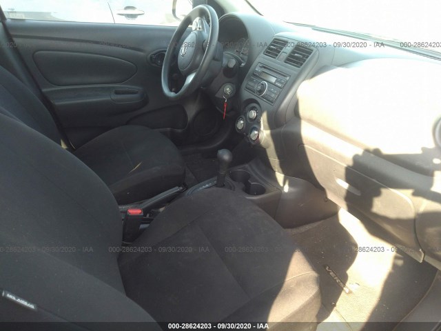 Photo 4 VIN: 3N1CN7AP1EL830745 - NISSAN VERSA 